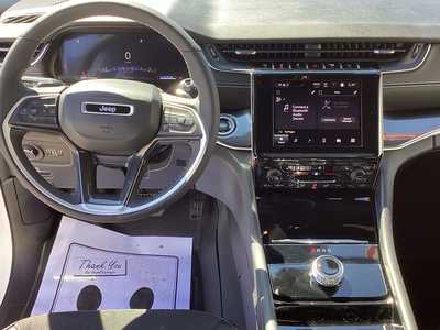 2023 Jeep Grand Cherokee, $32575. Photo 10