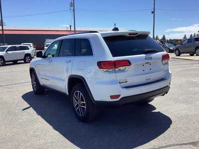 2022 Jeep Grand Cherokee, $28575. Photo 3