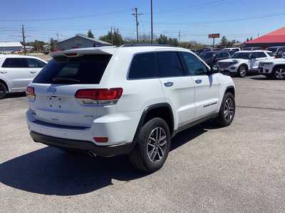 2022 Jeep Grand Cherokee, $28575. Photo 4