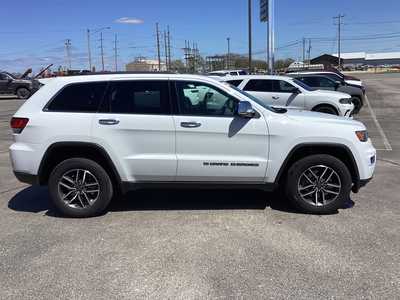 2022 Jeep Grand Cherokee, $28575. Photo 5