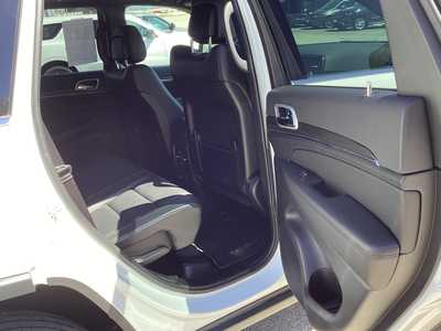 2022 Jeep Grand Cherokee, $28575. Photo 8