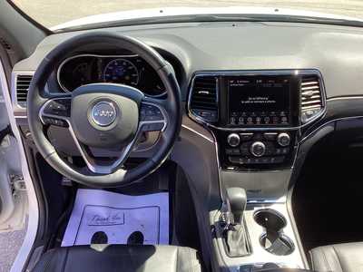 2022 Jeep Grand Cherokee, $28575. Photo 10