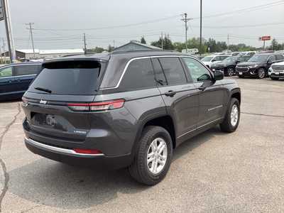2025 Jeep Grand Cherokee, $40173. Photo 4