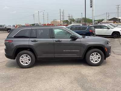 2025 Jeep Grand Cherokee, $40173. Photo 5