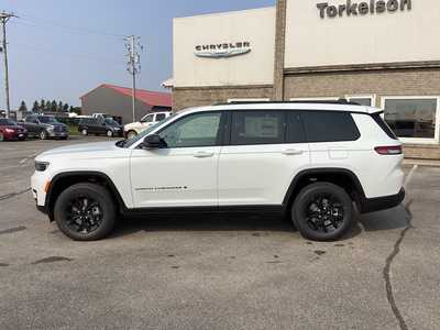 2025 Jeep Grand Cherokee L, $44355. Photo 2