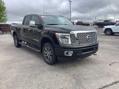 2016 Nissan Titan, $23975. Photo 6