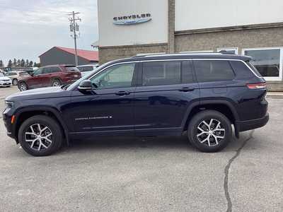 2023 Jeep Grand Cherokee L, $34975. Photo 2
