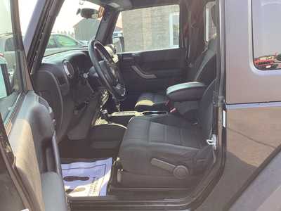 2012 Jeep Wrangler, $13975. Photo 9