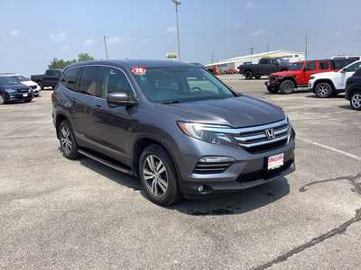 2018 Honda Pilot, $15975. Photo 6