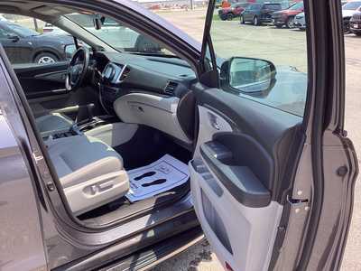 2018 Honda Pilot, $15975. Photo 7