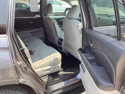 2018 Honda Pilot, $15975. Photo 8