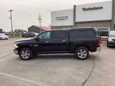 2015 RAM 1500 Crew Cab, $16975. Photo 2