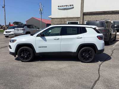 2025 Jeep Compass, $32261. Photo 2