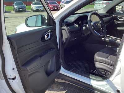 2025 Jeep Compass, $32261. Photo 9