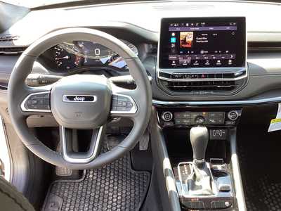 2025 Jeep Compass, $32261. Photo 10