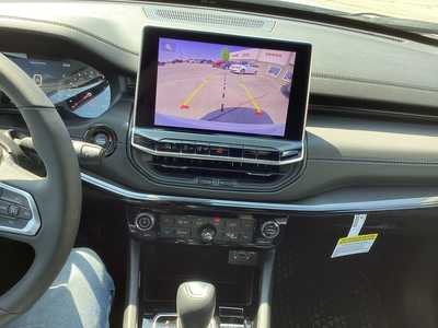 2025 Jeep Compass, $32261. Photo 11