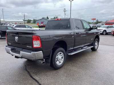 2022 RAM 2500 Crew Cab, $37975. Photo 4