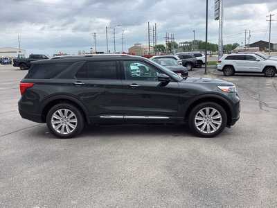 2022 Ford Explorer, $35575. Photo 5