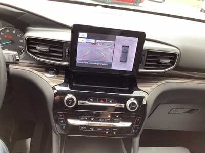 2022 Ford Explorer, $35575. Photo 12