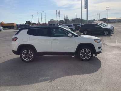 2018 Jeep Compass, $17575. Photo 4