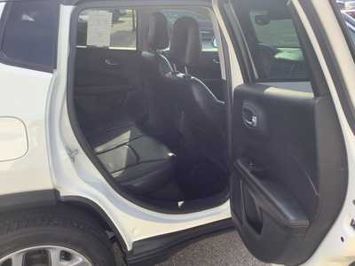 2018 Jeep Compass, $17575. Photo 8