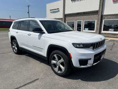 2021 Jeep Grand Cherokee L, $32575. Photo 1