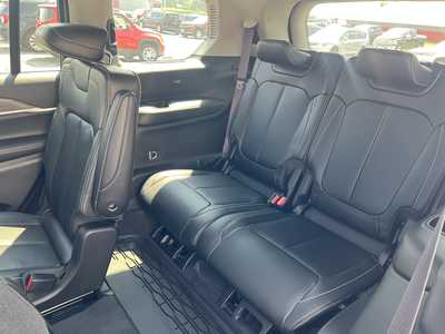 2021 Jeep Grand Cherokee L, $32575. Photo 6