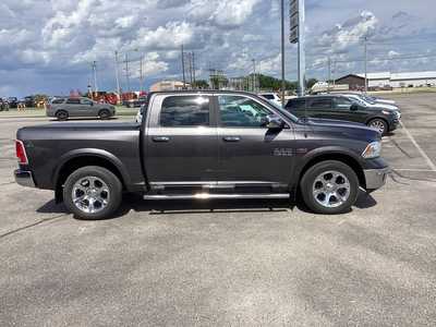 2017 RAM 1500 Crew Cab, $25575. Photo 5