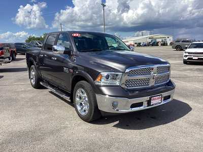 2017 RAM 1500 Crew Cab, $25575. Photo 6