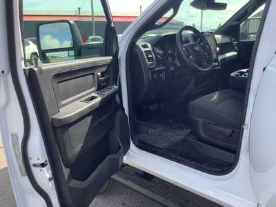 2025 RAM 2500 Crew Cab, $53660. Photo 9