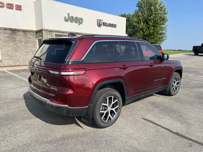 2024 Jeep Grand Cherokee, $36975. Photo 3