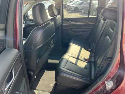2024 Jeep Grand Cherokee, $36975. Photo 6