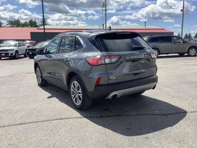 2022 Ford Escape, $23975. Photo 3