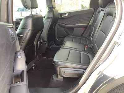 2022 Ford Escape, $23975. Photo 8