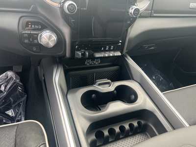2026 RAM 1500 Crew Cab, $61618. Photo 9