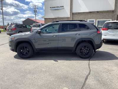 2022 Jeep Cherokee, $24975. Photo 2
