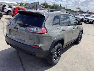 2022 Jeep Cherokee, $24975. Photo 4