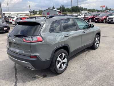 2022 Jeep Cherokee, $25975. Photo 4