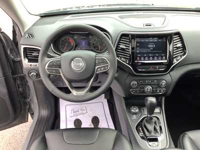 2022 Jeep Cherokee, $25975. Photo 10
