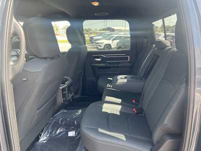 2026 RAM 2500 Crew Cab, $62592. Photo 7