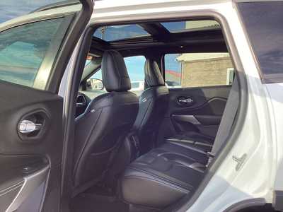 2021 Jeep Cherokee, $24975. Photo 8