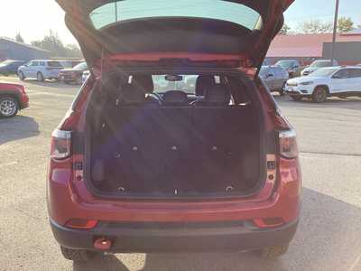 2026 Jeep Compass, $33710. Photo 9
