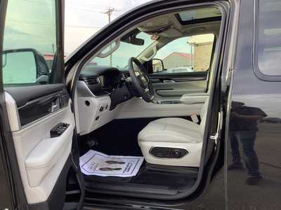 2022 Jeep Wagoneer, $39975. Photo 11