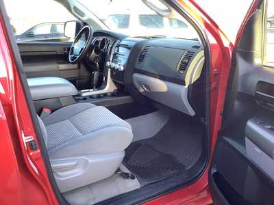 2011 Toyota Tundra Crew Cab, $10975. Photo 7
