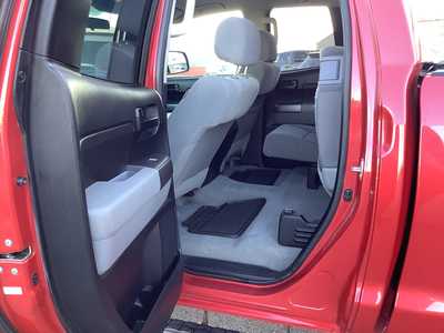 2011 Toyota Tundra Crew Cab, $10975. Photo 9
