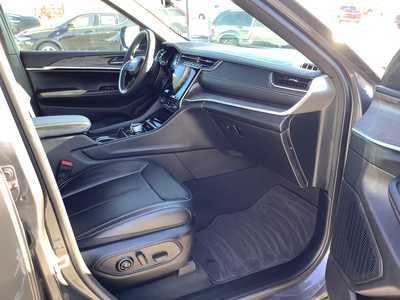 2025 Jeep Grand Cherokee L, $39975. Photo 7