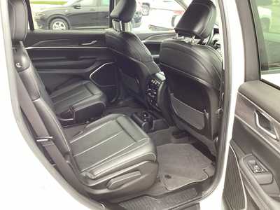 2022 Jeep Grand Cherokee L, $31975. Photo 8