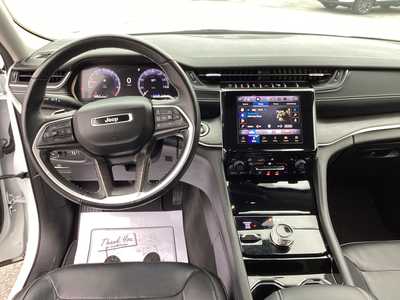2022 Jeep Grand Cherokee L, $31975. Photo 12