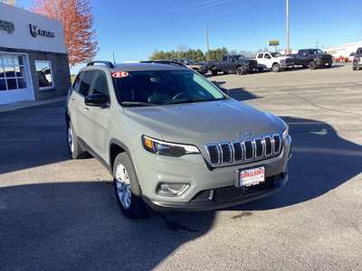 2022 Jeep Cherokee, $25575. Photo 6