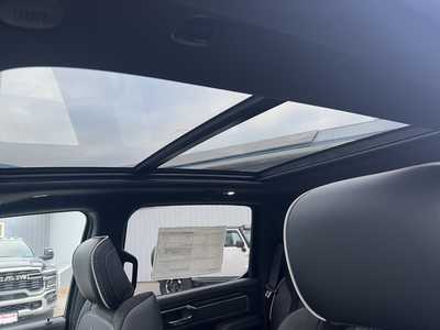 2026 RAM 1500 Crew Cab, $63427. Photo 8